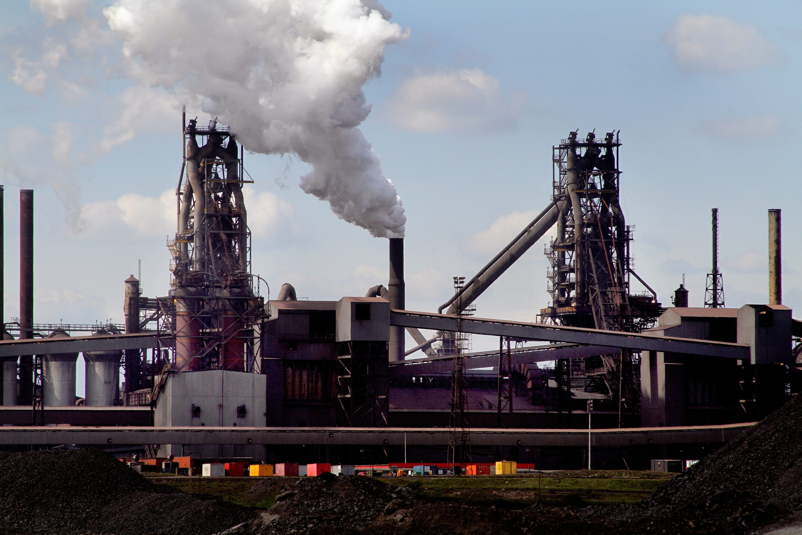 Integrated (extractive) steelmaking utilizes a blast furnace (BF) and basic oxygen furnace (BOF). This is the traditional method that extracts raw materials and is emissions-heavy compared to circular, electric arc furnace (EAF) steelmaking.