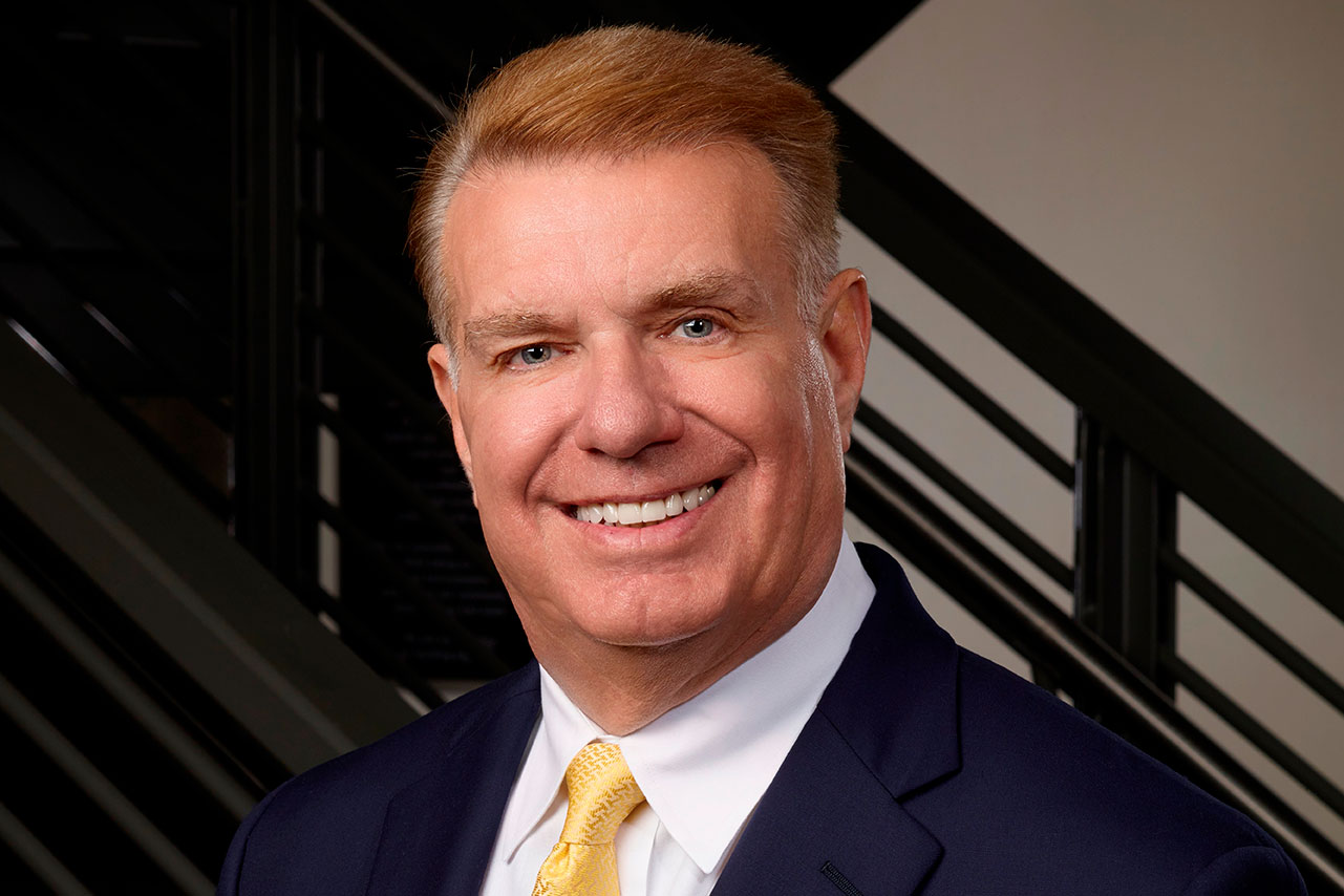 Headshot of John J Ferriola CEO of Nucor from 2013 to 2020